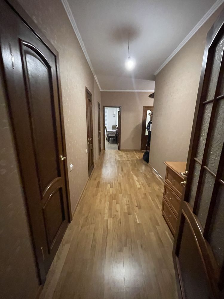 Продаж 2к квартири на Тяжилові