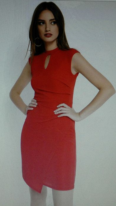 Sukienka 38 M czerwona imprezowa na święta imprezę Orsay błyszc dekolt