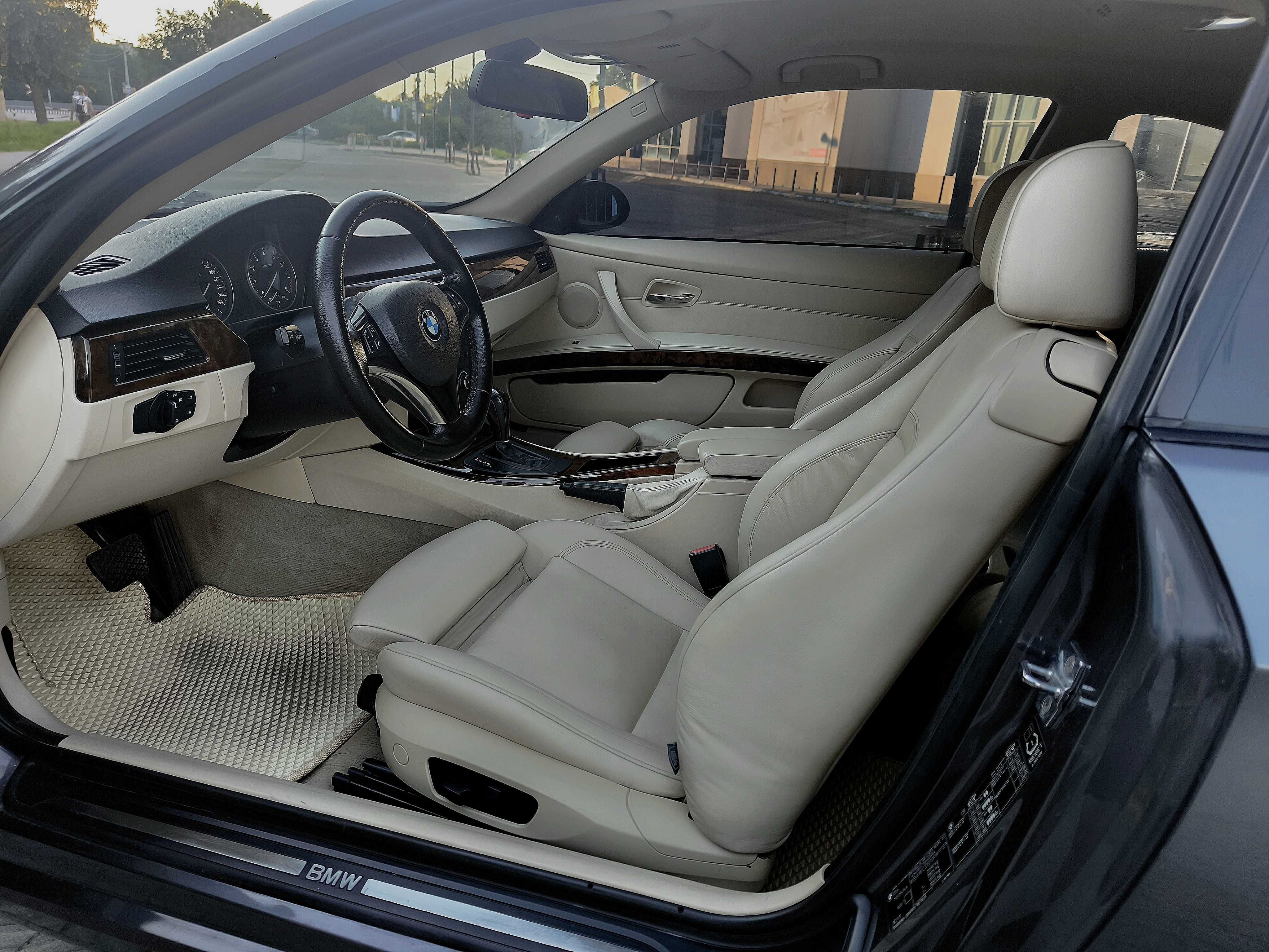 BMW 325Xi 2006 AT Coupe