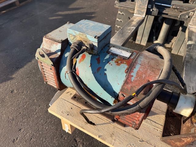 Generator hydrauliczny do koparki liebherr moc 11.5 kw