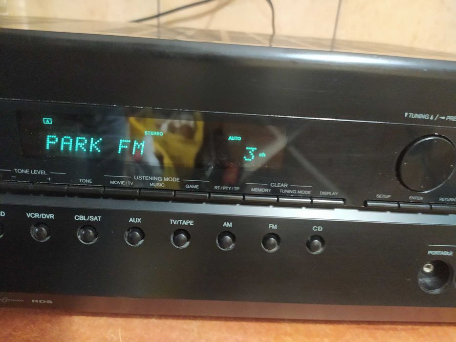 Amplituner ONKYO TX-RS307 + pilot, super stan