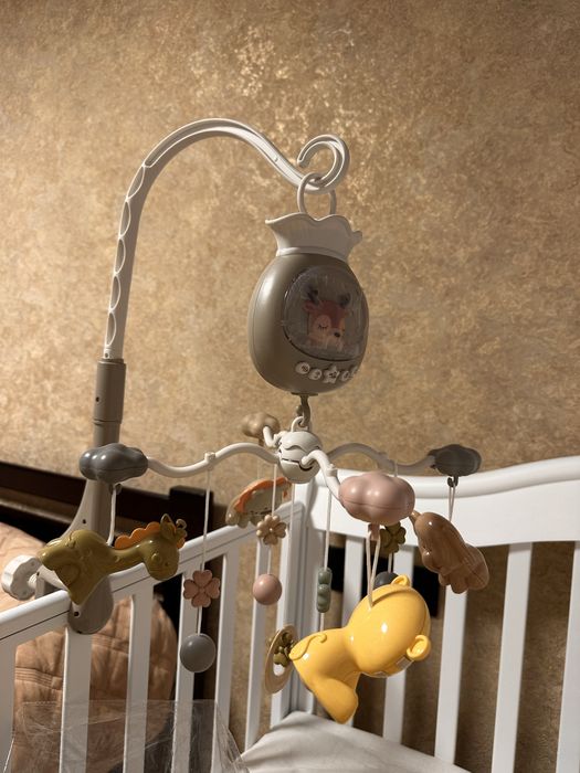 Мобіль музикальний з проектором