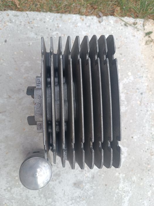 Cylinder z tłokiem MZ etz 250