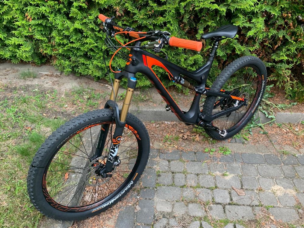 SCOTT Genius LT 700 Tuned Plus