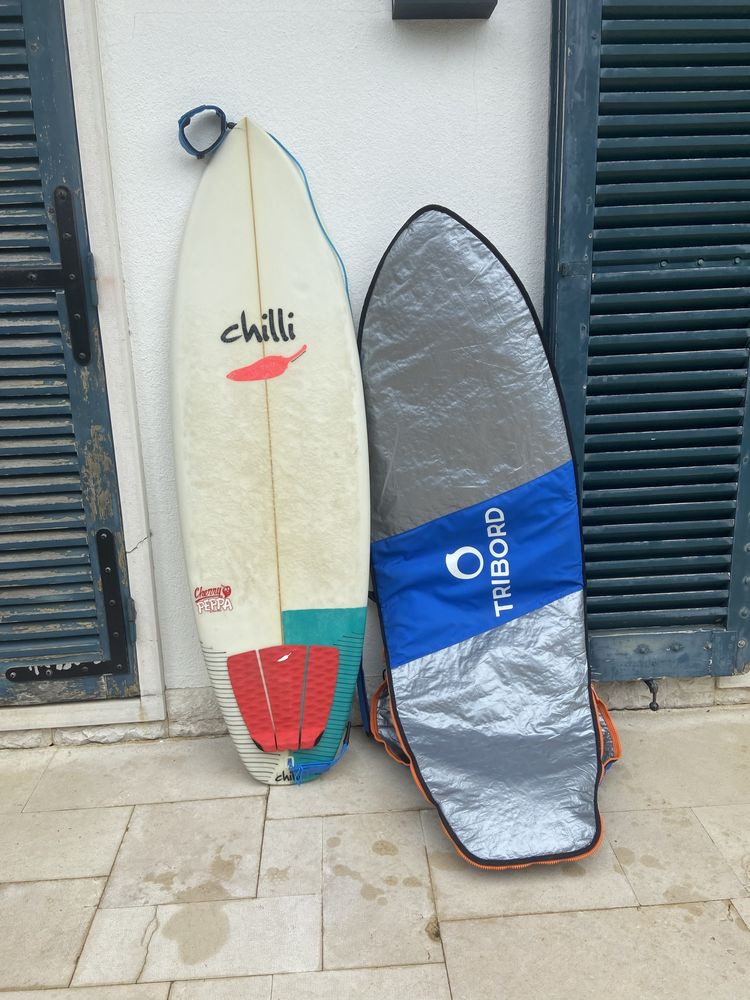 Prancha de surf CHILLI COMO NOVA 5,10 32L