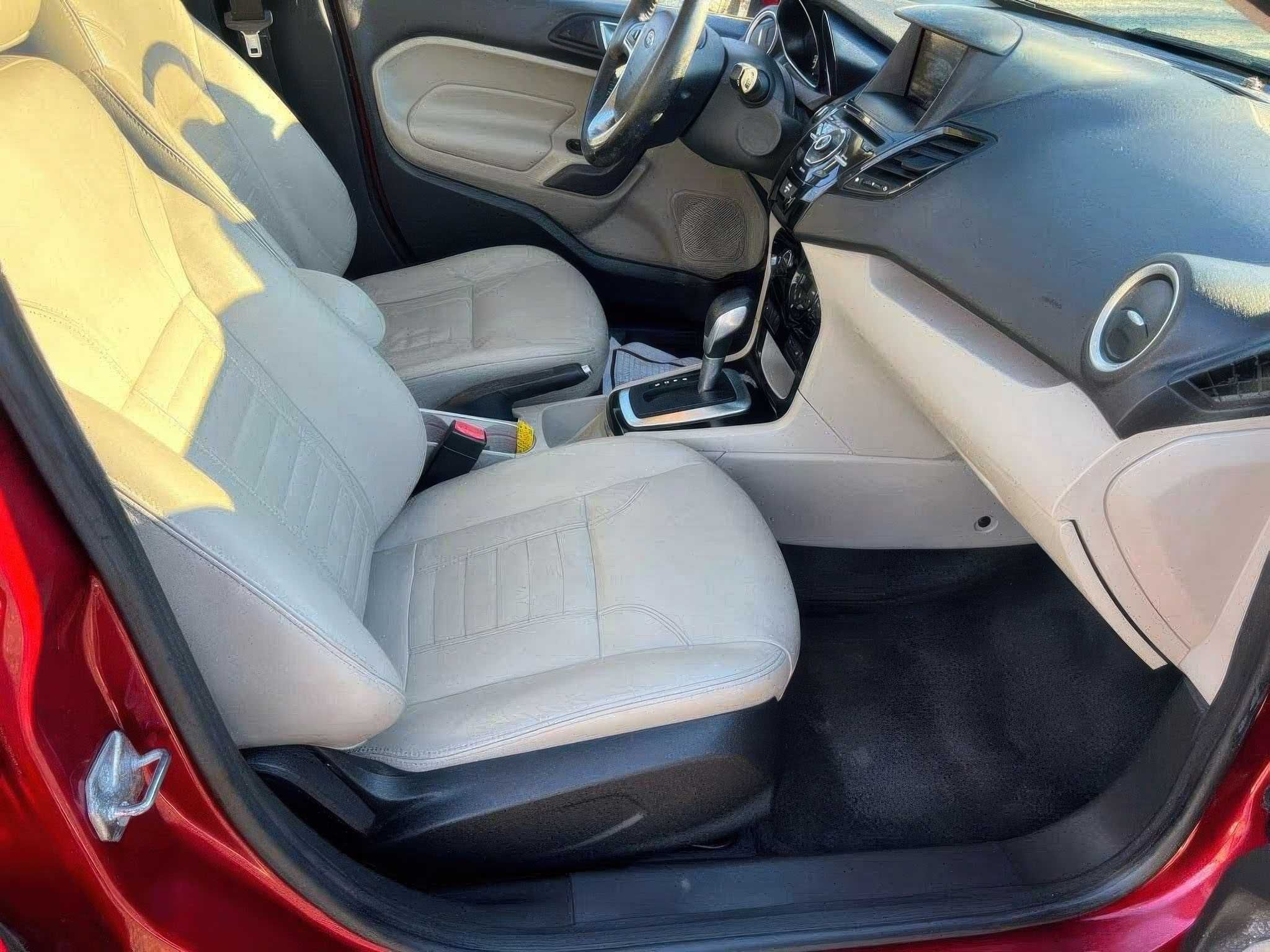 2015 Ford Fiesta Titanium