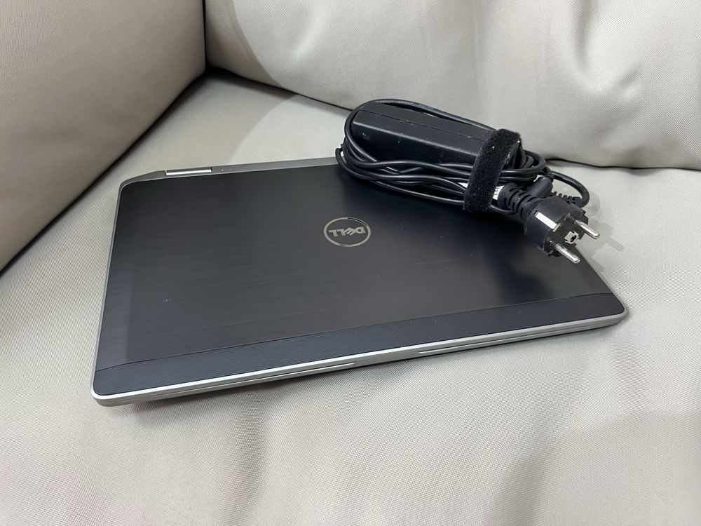 Ноутбук DELL Latitude E6320 | Core i5-2540M | RAM 8GB | SSD 120GB
