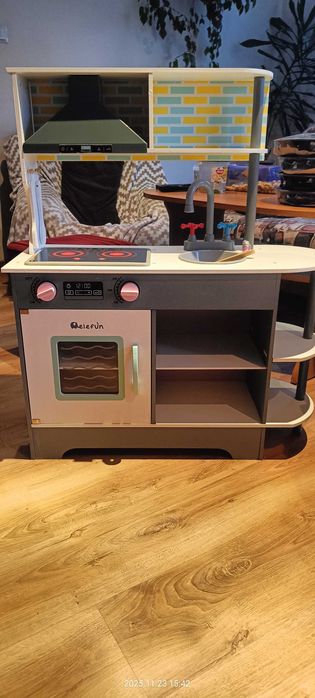 Drewniana kuchenka Elefun