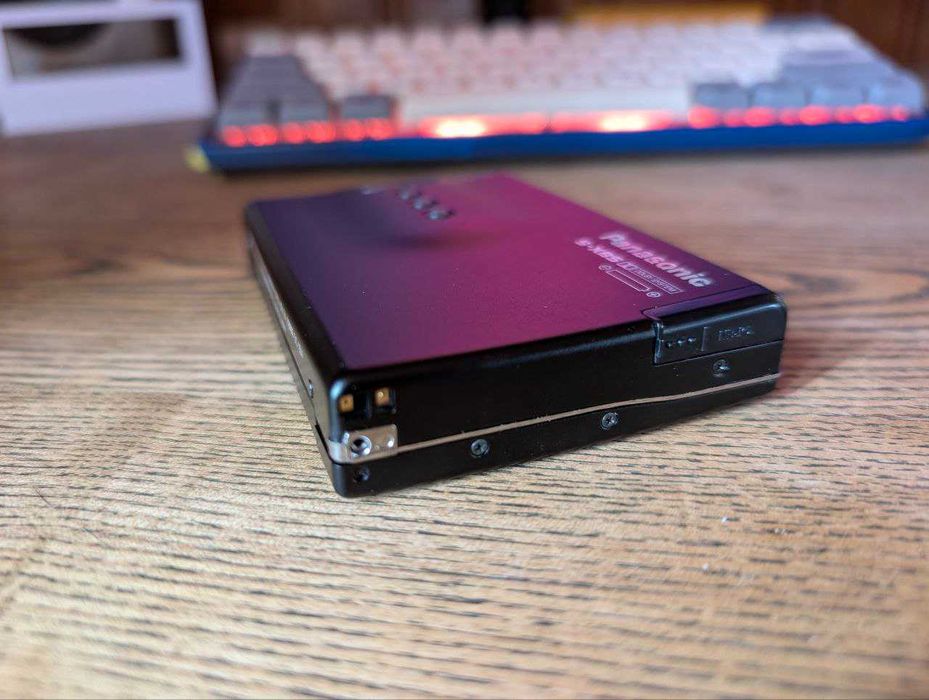 Рабочий Кассетный ретро плеер Panasonic RQ-S45