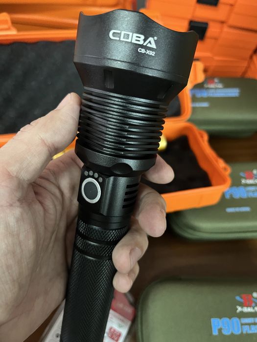 Lanterna ultra potente 3 km distância