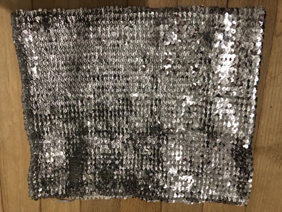 NOWY top bandeau srebrny cekiny STRADIVARIUS r. M