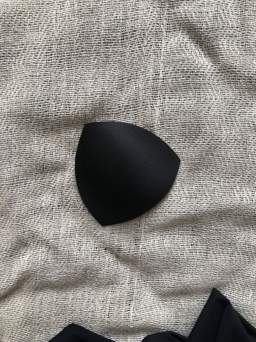 фітнес комбінезон на блискавці, з шортами. чорний колір