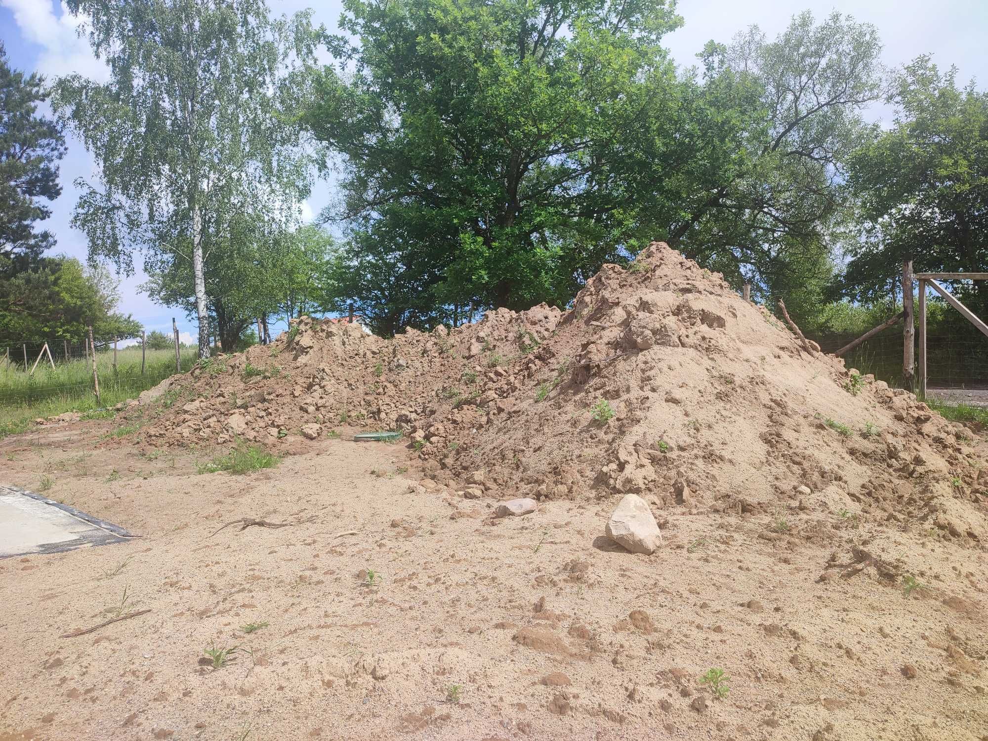 Oddam ziemię z wykopu domu za darmo