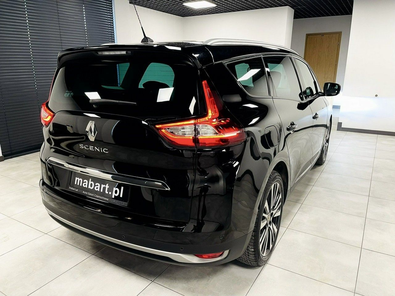 Renault Grand Scenic 1.6 DCi 160KM*INITIALE PARIS*BOSE*Komfortsitze*7-osób*KeyLess*AUTOMAT