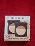 Bobbi brown sheer fundation pressed