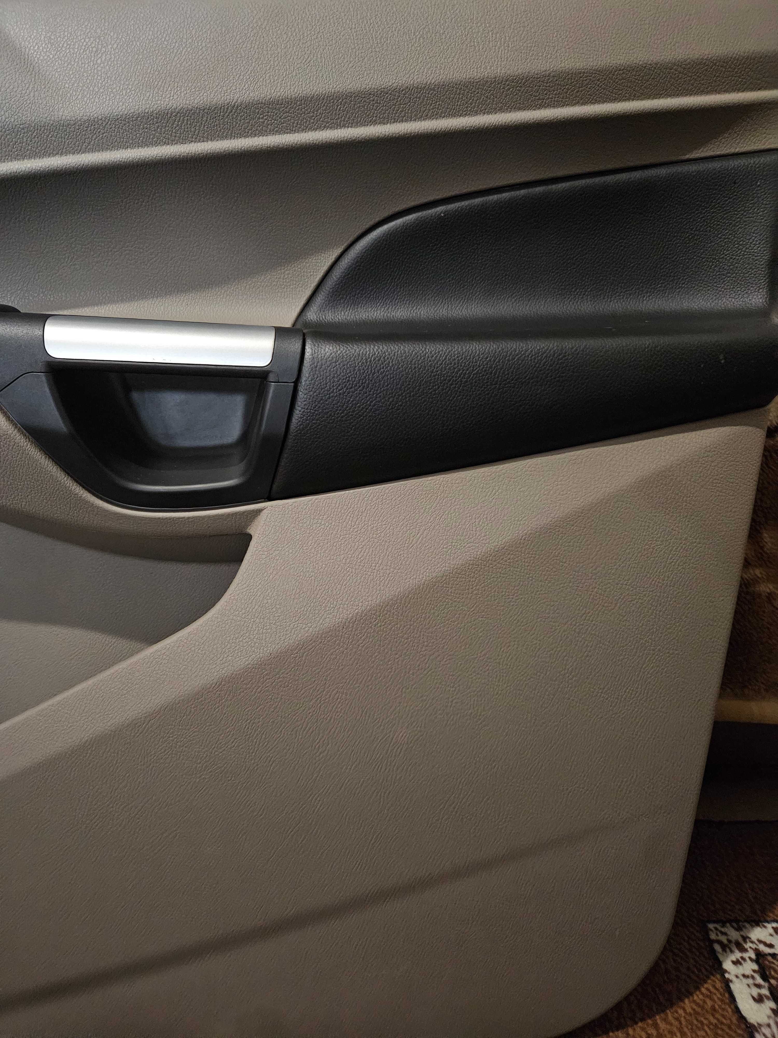 Ford Transit Connect Boczek Przedni Pasażera