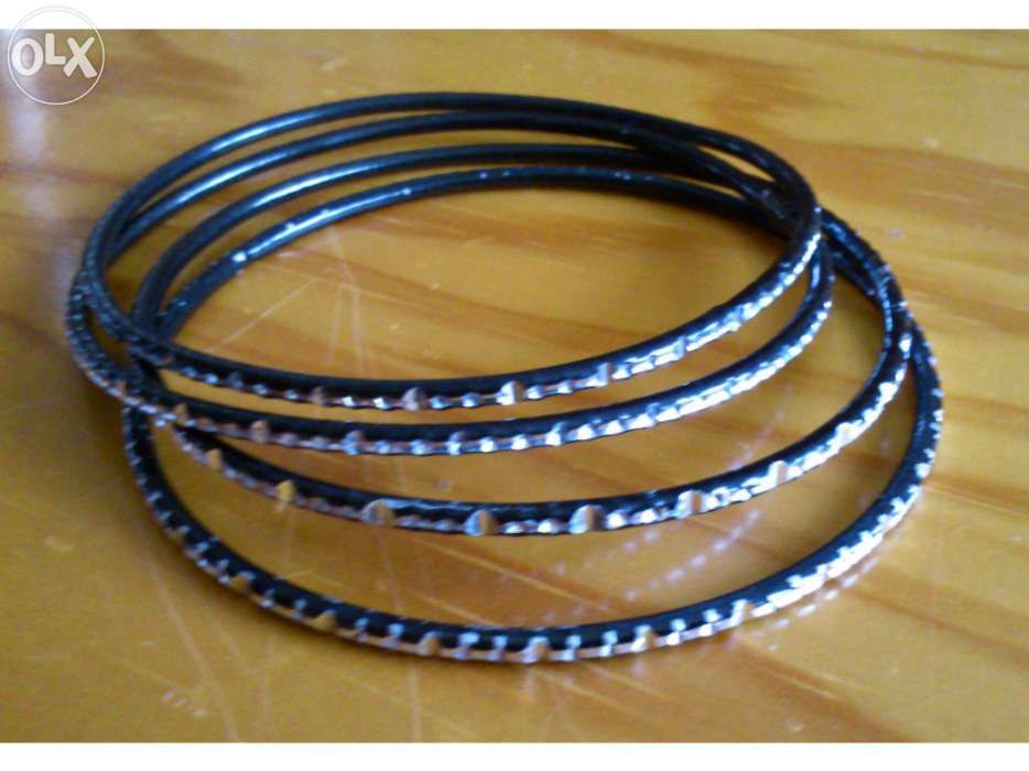 Pulseiras brilhantes