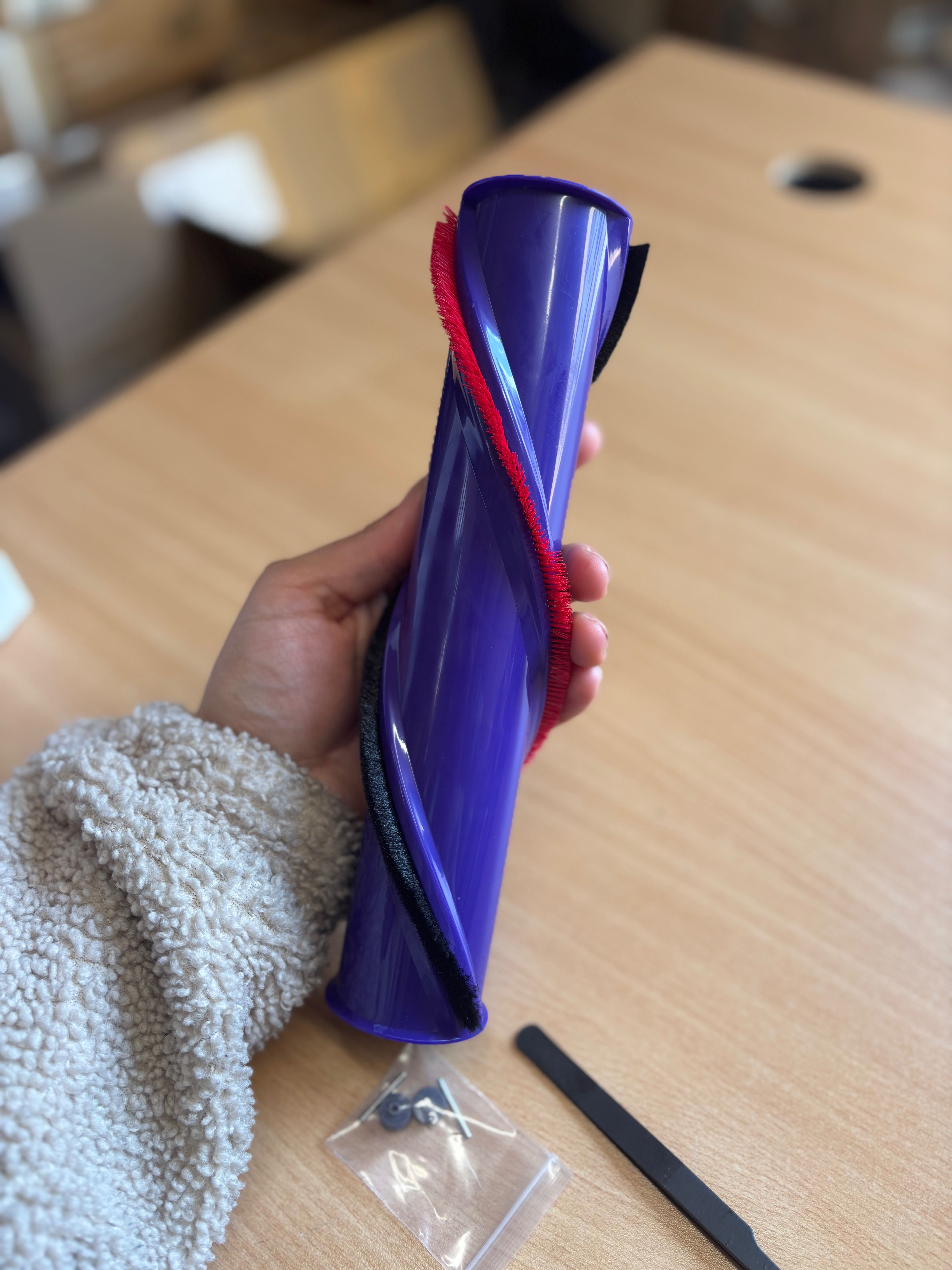 Dyson Szczotka drążkowa część kompatybilna z V8