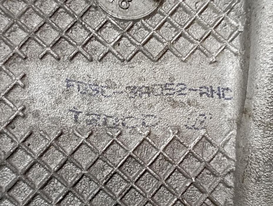 Braço de suspensão frente direito FORD Mondeo V Hatchback