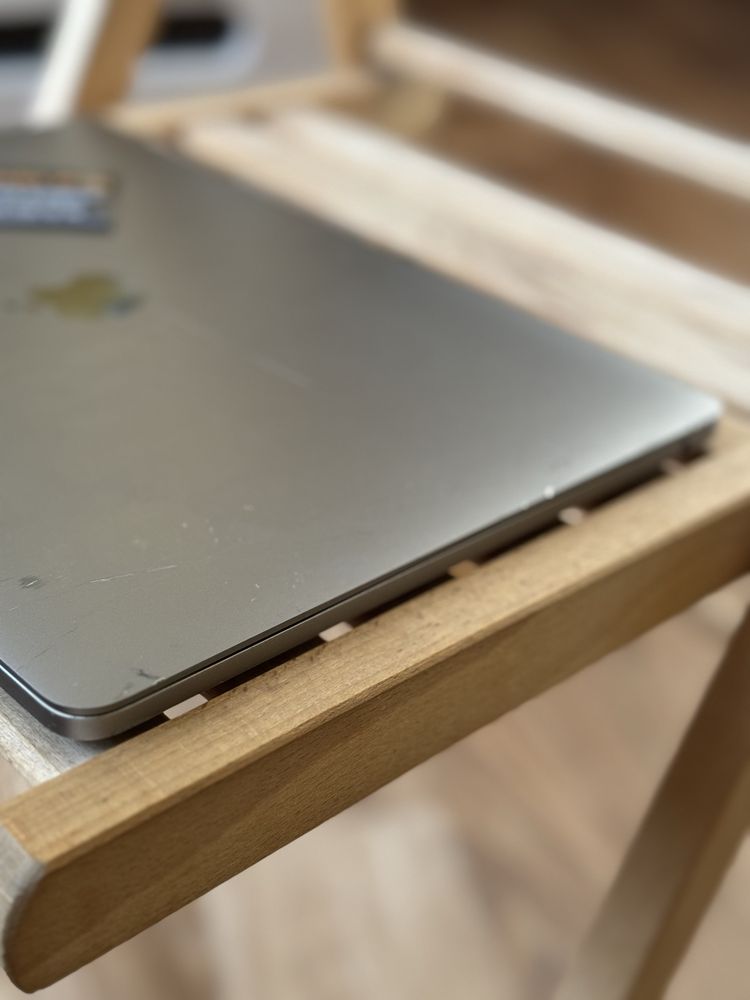 Макбук Apple MacBook Pro 13”, 2017 р., і5, SSD 256gb, 16gb ОЗУ.