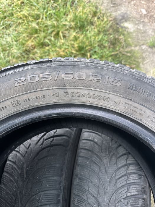 205 60r16 зимова nokian