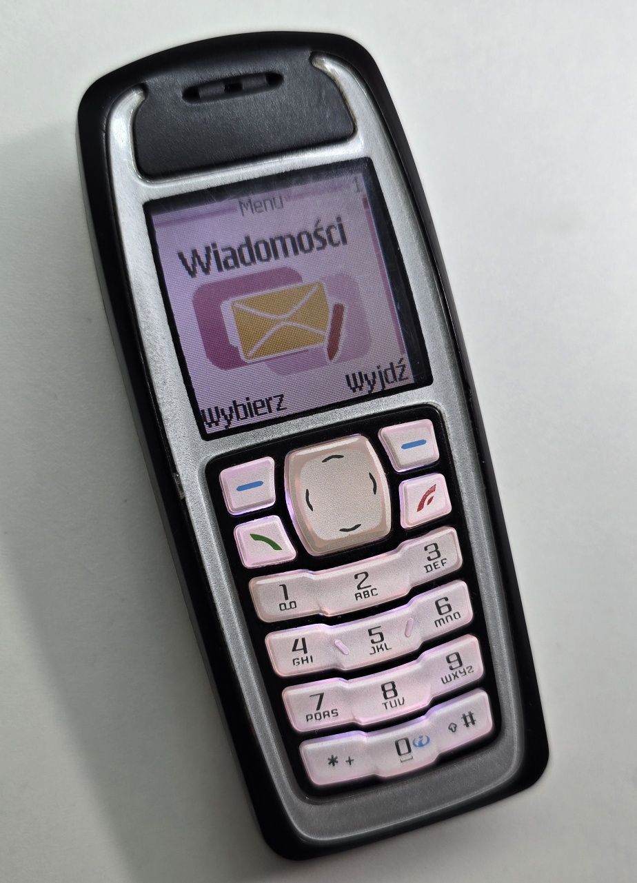Telefon komurkowy Nokia 3100