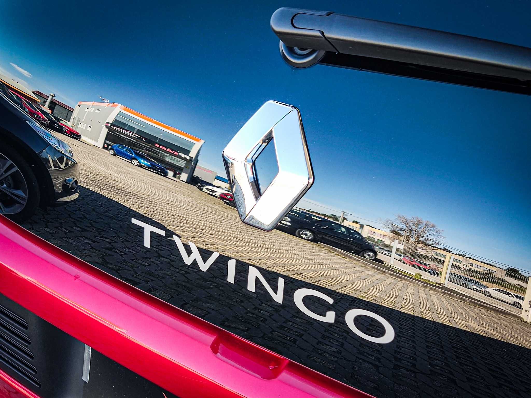 RENAULT TWINGO SCE 70 DYNAMIQUE 10 mil km