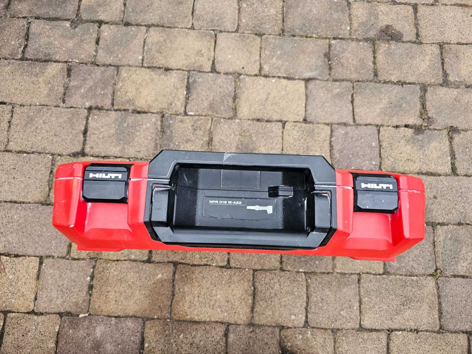 HILTI NPR 19-A zaciskarka jak nowa! 2x aku zestaw FAKTURA