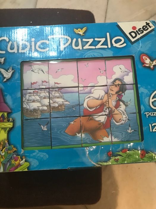 Puzzle diversos em bom estado