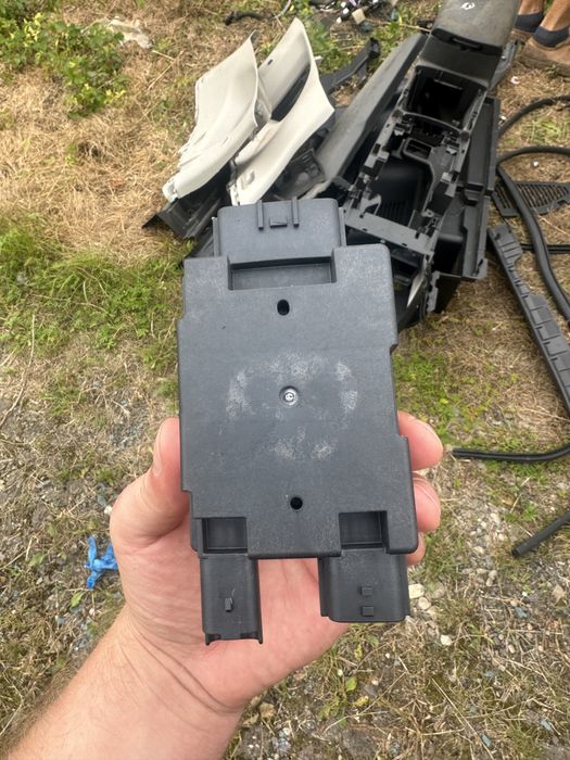 Блок управління форсунок ТНВД Nissan X-Trail T32 169109238r