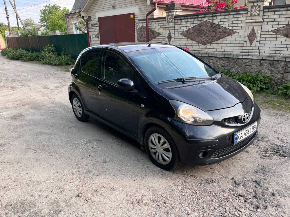 Продам Toyota aygo