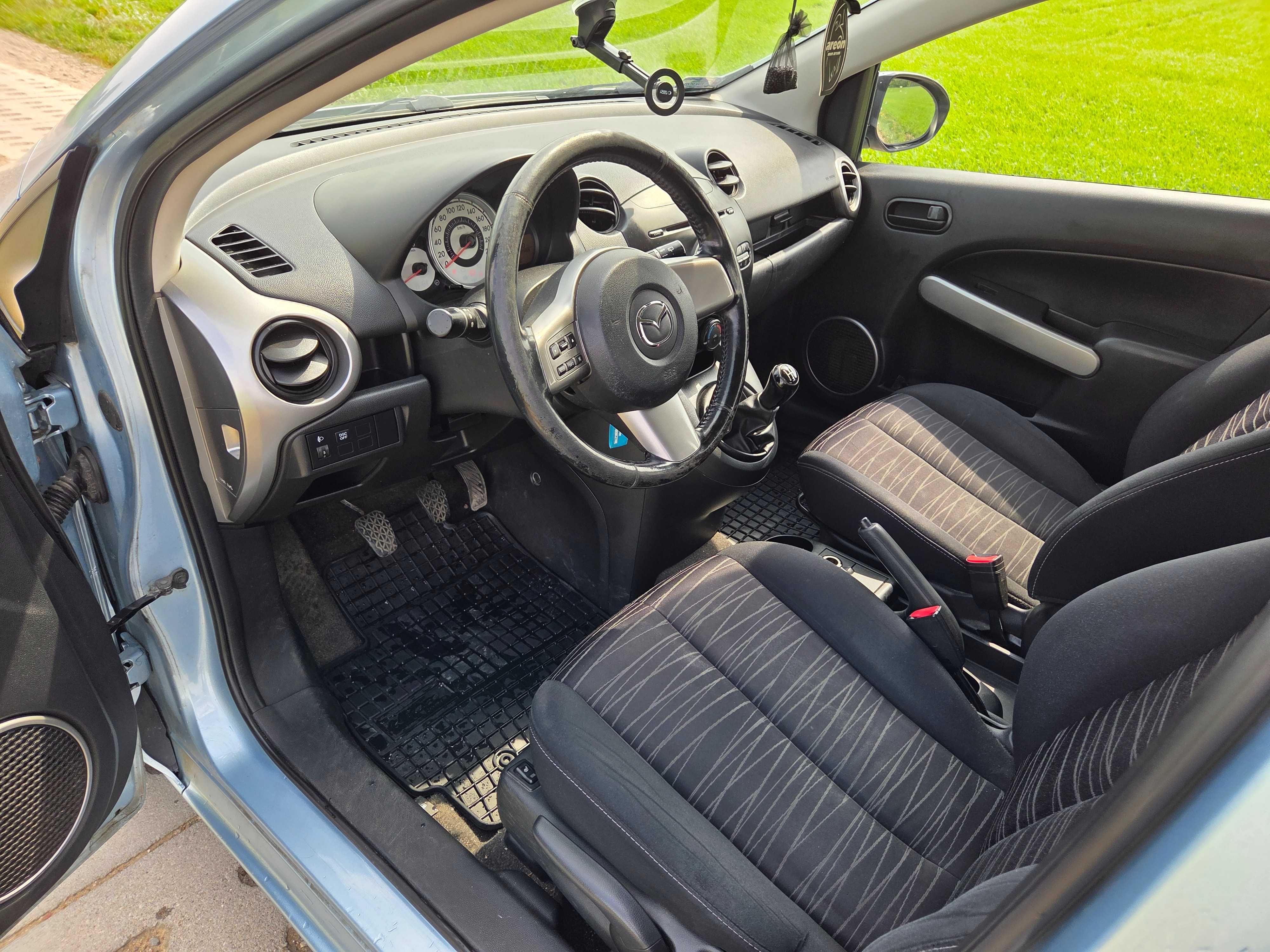 Mazda 2 1.3 benzyna od osoby prywatnej, zadbana