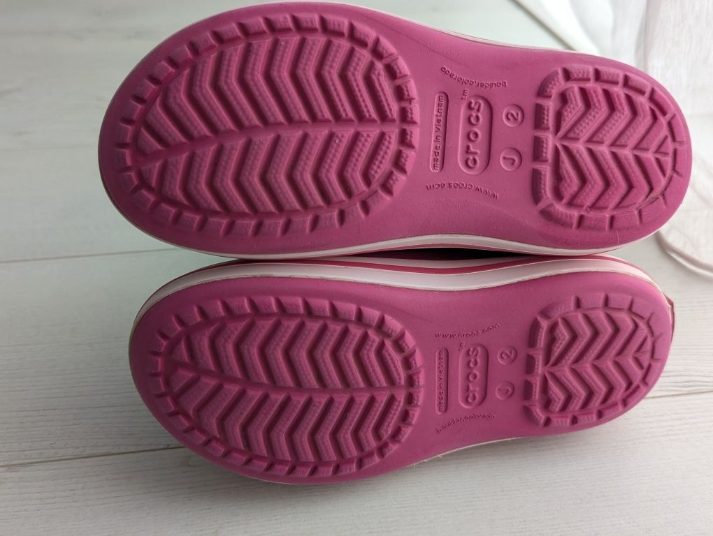 Дитячі чоботи Crocs Winter Puff Boot J2