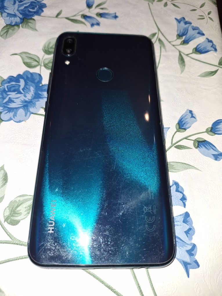 ТелефонHuawei P smart Z