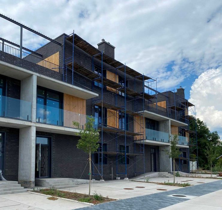 Продаж квартири з терасою у Еко комплексі ЖК Forest Hill біля парку