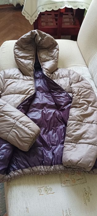 Damska kurtka United colors of benetton zimowa  z kapturem 42 Pikowana