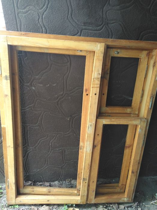Окна деревянные, с рамой