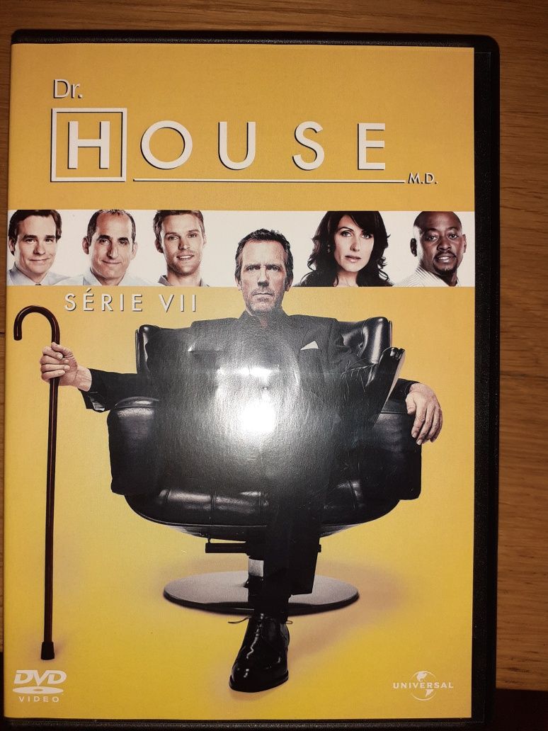 Dvds Dr House temporadas completas 1-8,valor não negociável