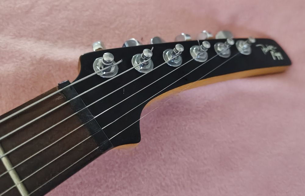 Gitara elektryczna Parker P44 mostek piezo P-44