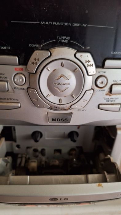 Музыкальный центр LG FFH 216