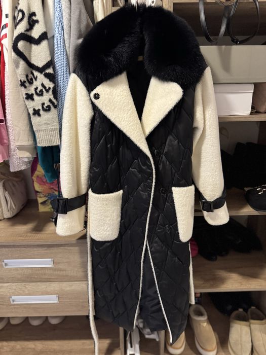 Пальто - куртка хутряна