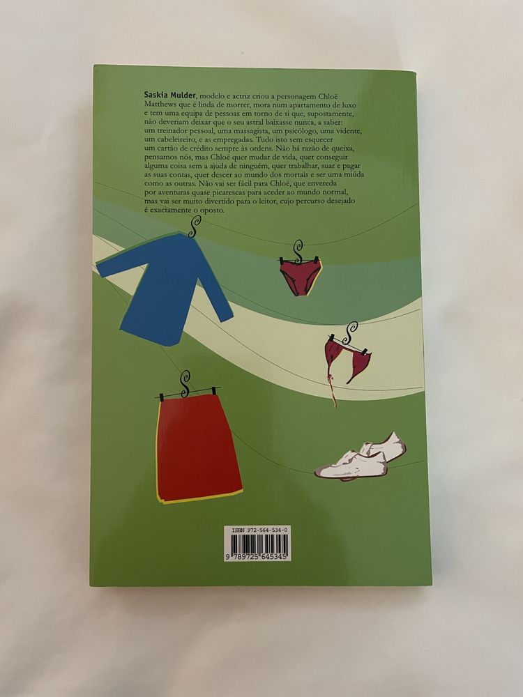 Uma miúda como as outras, de Saskia Mulder (PORTES INCLUÍDOS)