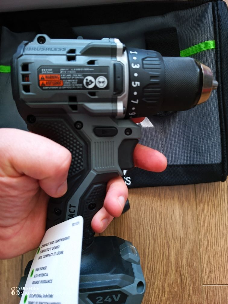 Flex Fx1131-1A 24V Brushless Compact Drill Combo Kit