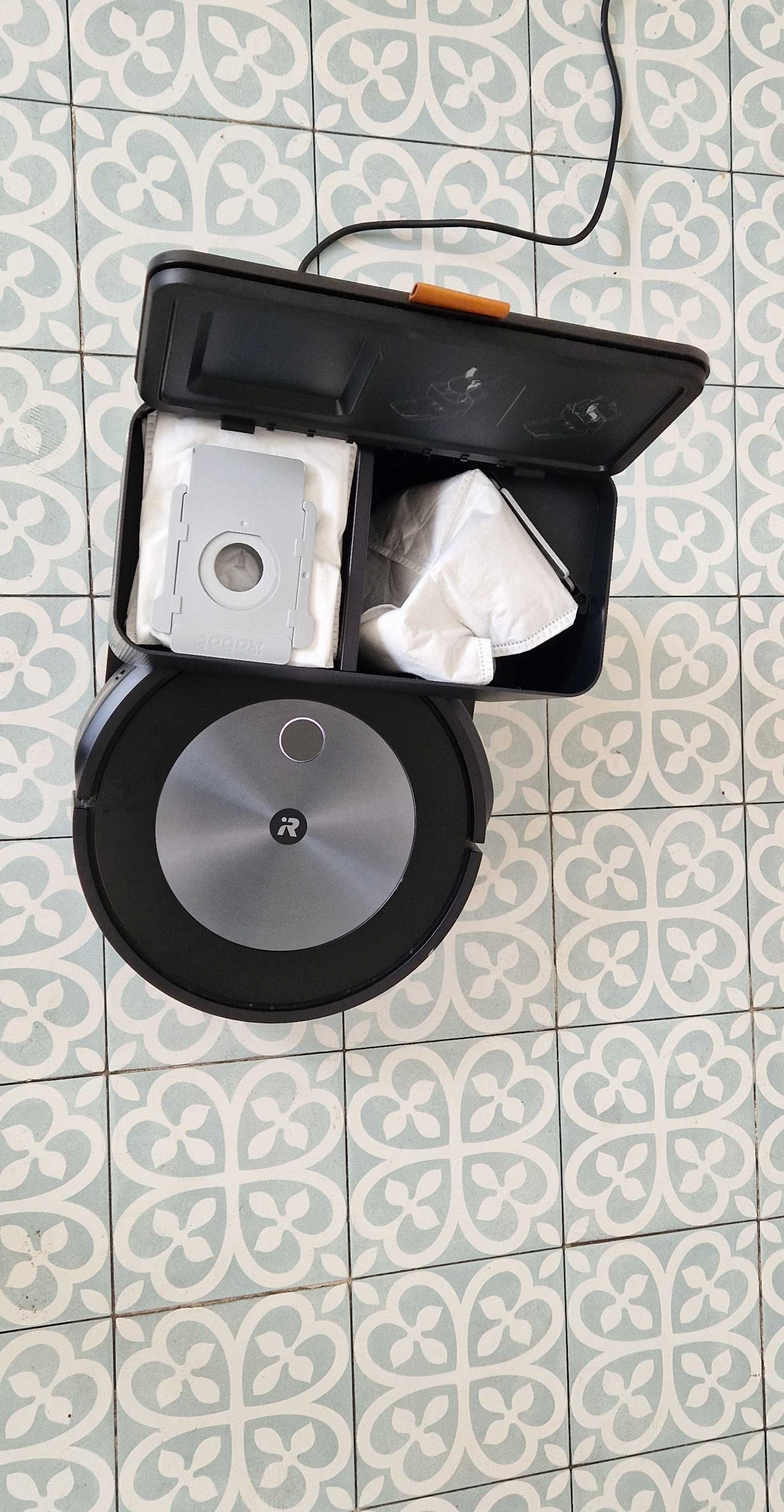 Aspirador Roomba J7+ Oportunidade