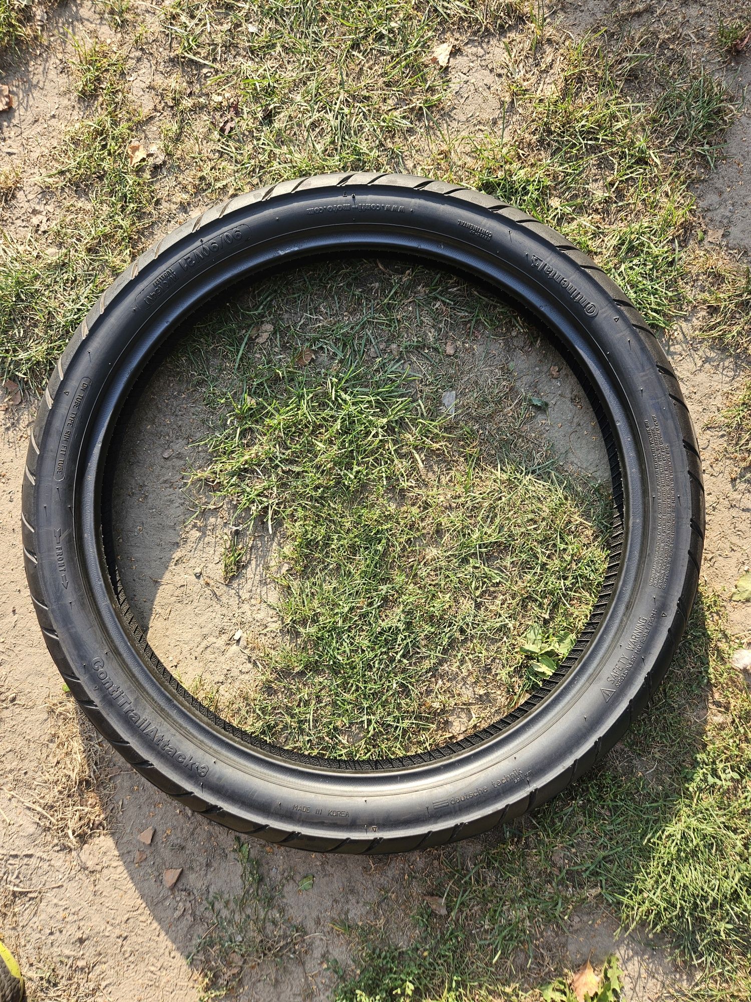 Continental ContiTrailAttack 90/90R21 Dot 0623 Nr.1011