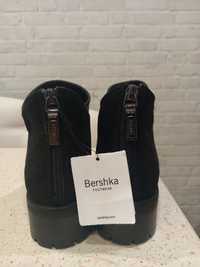 Жіночі черевики Berska.