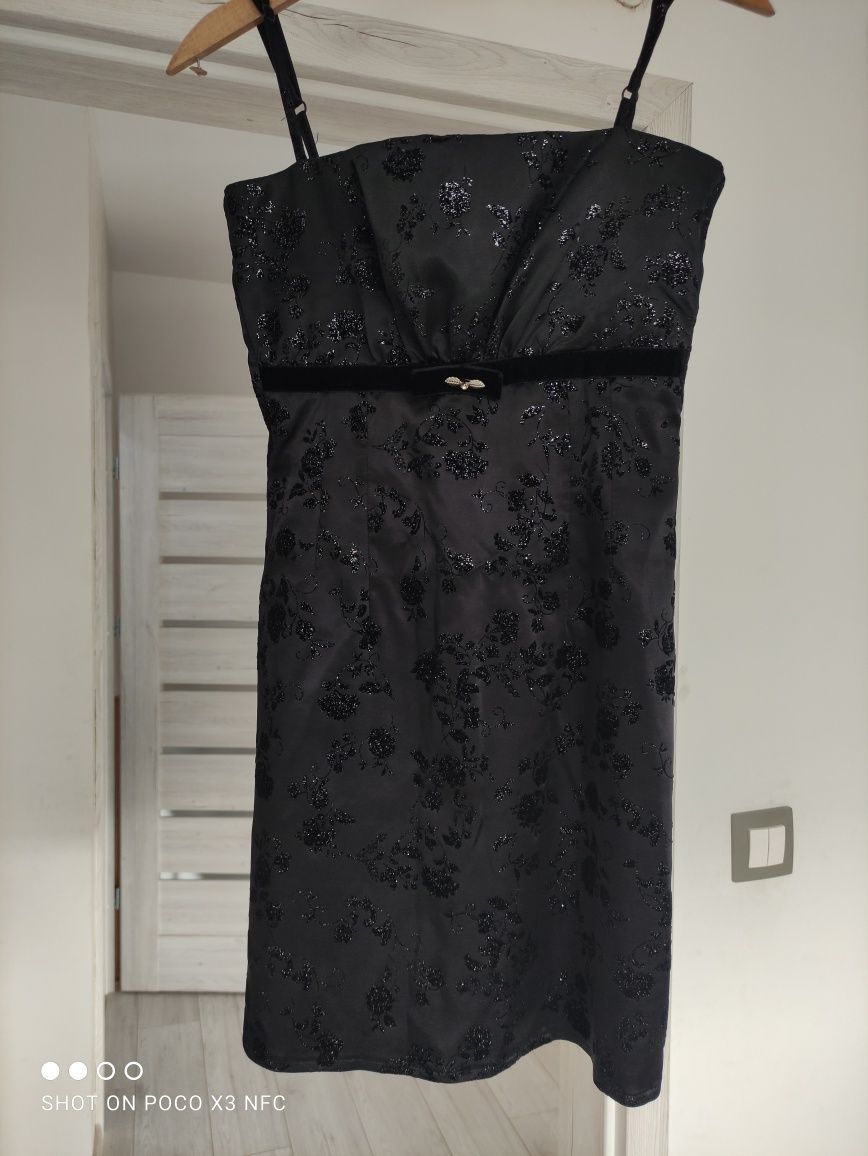 Sukienka czarna S M