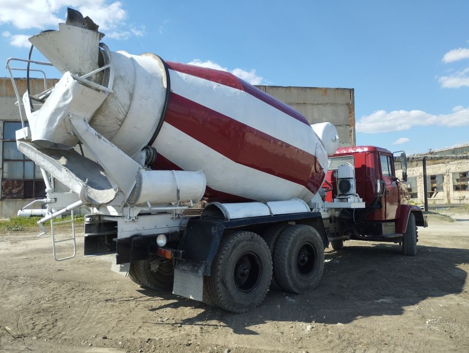 Автобетонозмішувач, Автобетономешалка 8м3