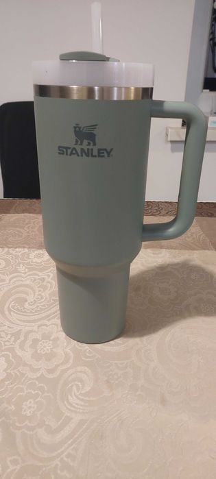 KUBEK STANLEY 1,2l z  słomką termiczny  zielony Promocja