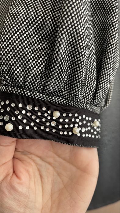 Сукня жіноча (офісний варіант)